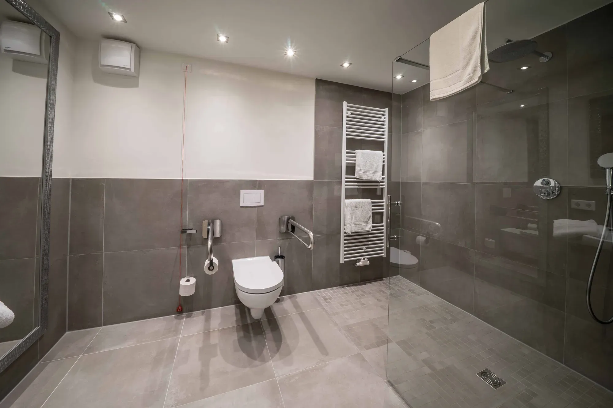 Barrierefreies Badezimmer im Hotel Meyerink
